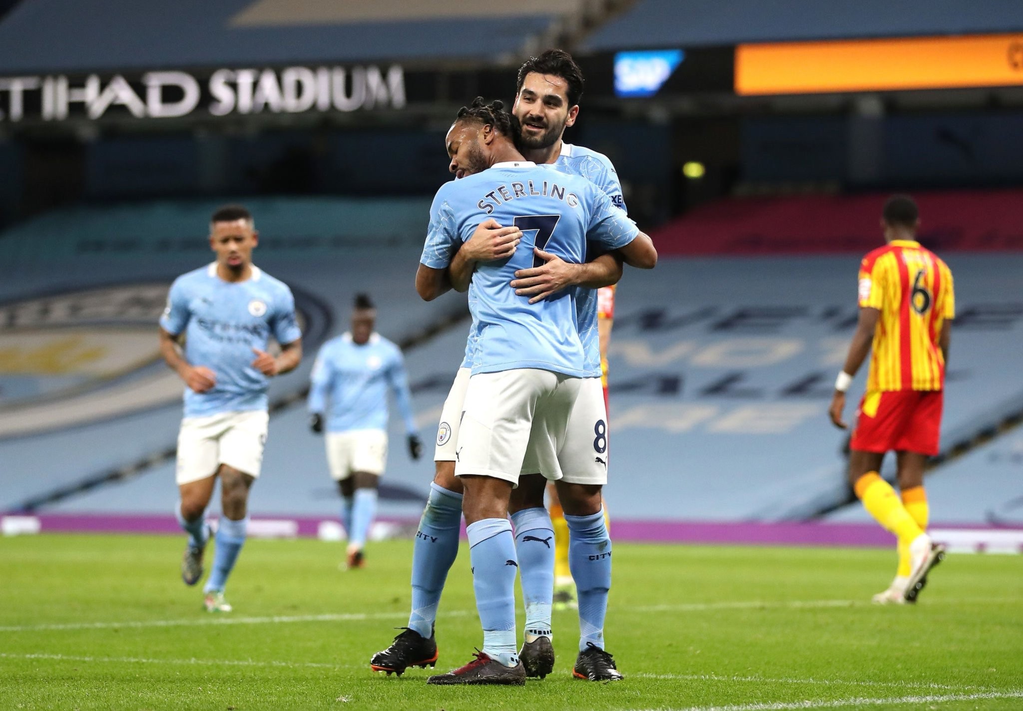 鲍威尔的到 鲍威尔的到